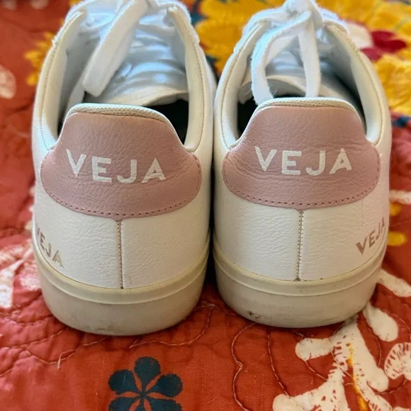 Veja Women's White and Pink Sneakers - Picture 2 of 2